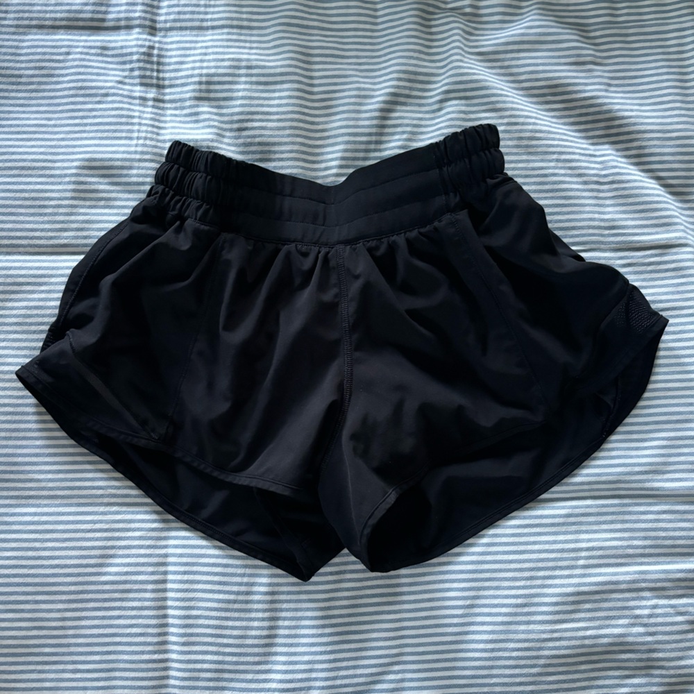 Lululemon hotty hot shorts
